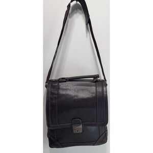 Wilsons Leather Brown Leather Messenger Bag Adjustable Strap Vintage